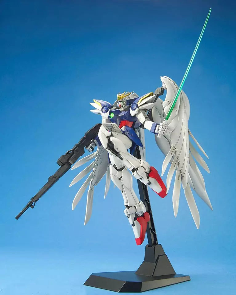 BANDAI MG 1/100 Wing Gundam Zero Custom EW Ver.